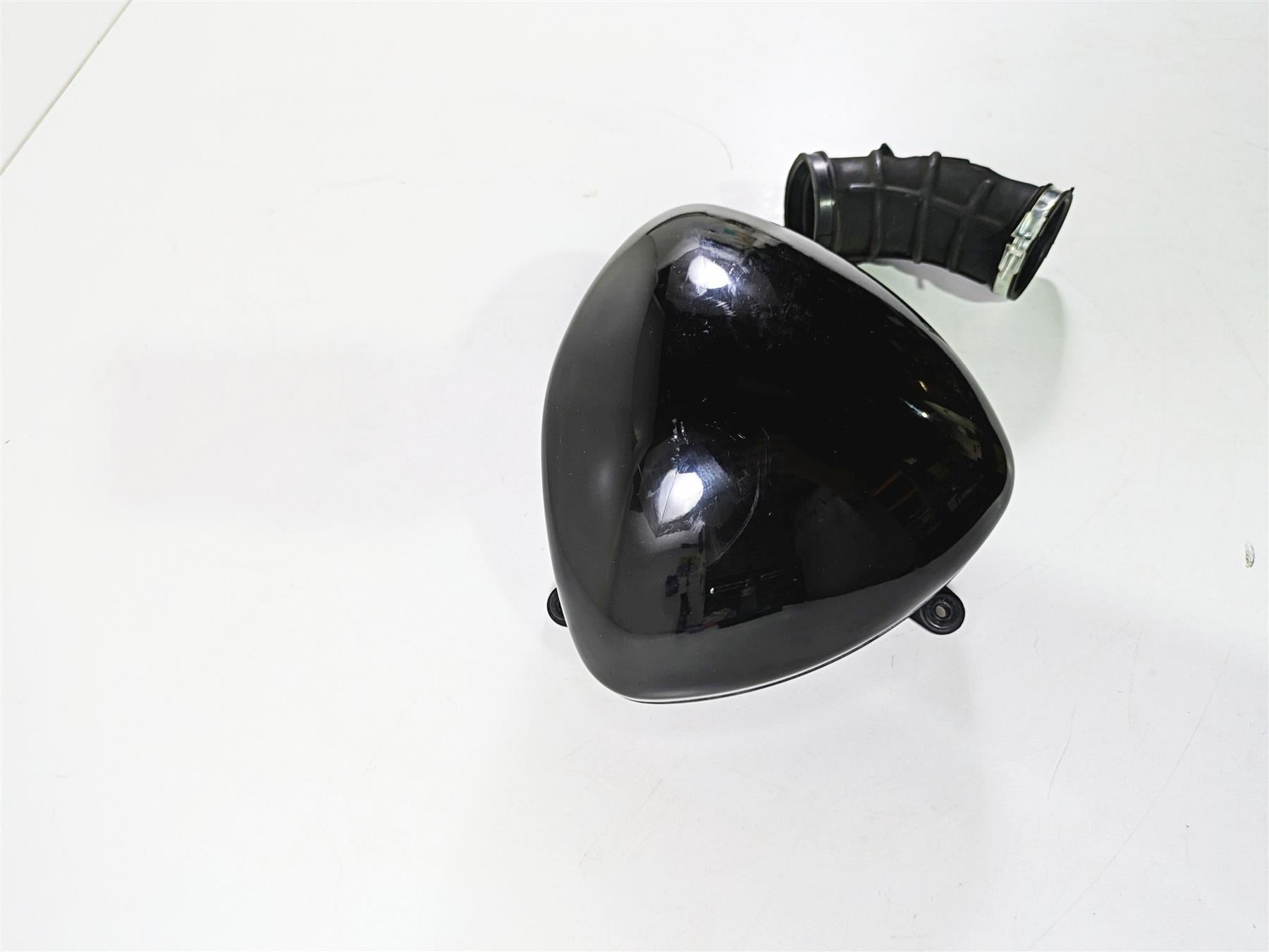 2016 Suzuki M109R VZR1800 Boulevard Right Air Cleaner Filter 13701-48G40 {{ shop.shopifyCountryName }} - Mototech271
