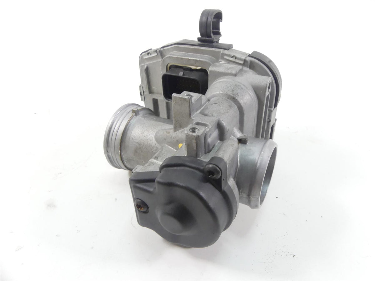 2016 Moto Guzzi V7 II Special 750 Throttle Body Fuel Injection CM228306 {{ shop.shopifyCountryName }} - Mototech271