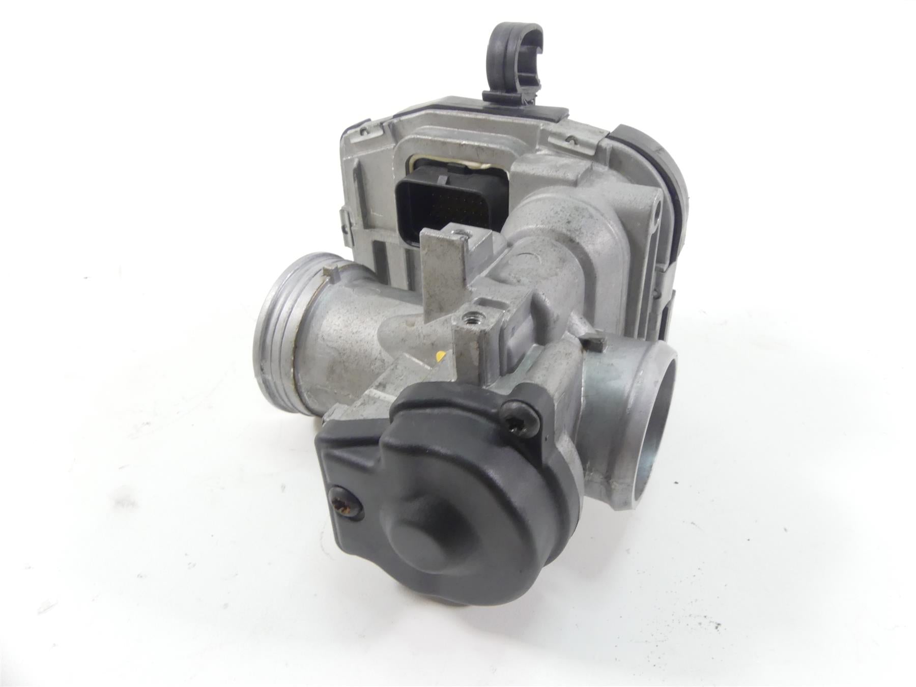 2016 Moto Guzzi V7 II Special 750 Throttle Body Fuel Injection CM228306 {{ shop.shopifyCountryName }} - Mototech271