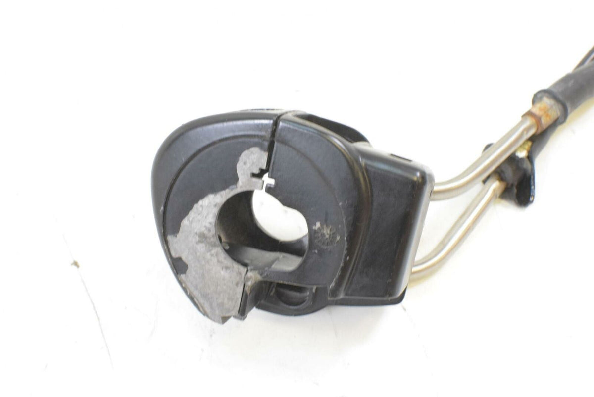 2006 Harley Touring FLHTCUI Electra Glide Right Control Switch Housing 71684-06A {{ shop.shopifyCountryName }} - Mototech271