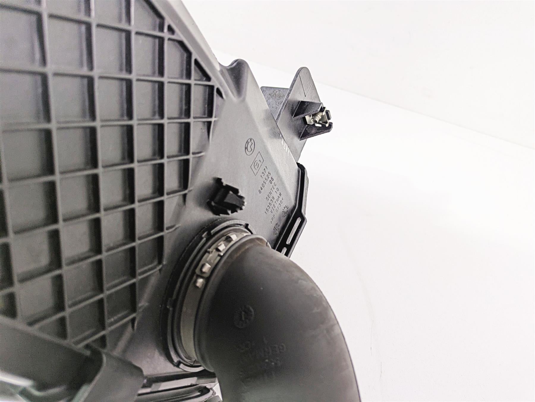 2022 BMW RnineT Pure K22 Air Box Breather Filter & All Tubes Set 13718405525 {{ shop.shopifyCountryName }} - Mototech271