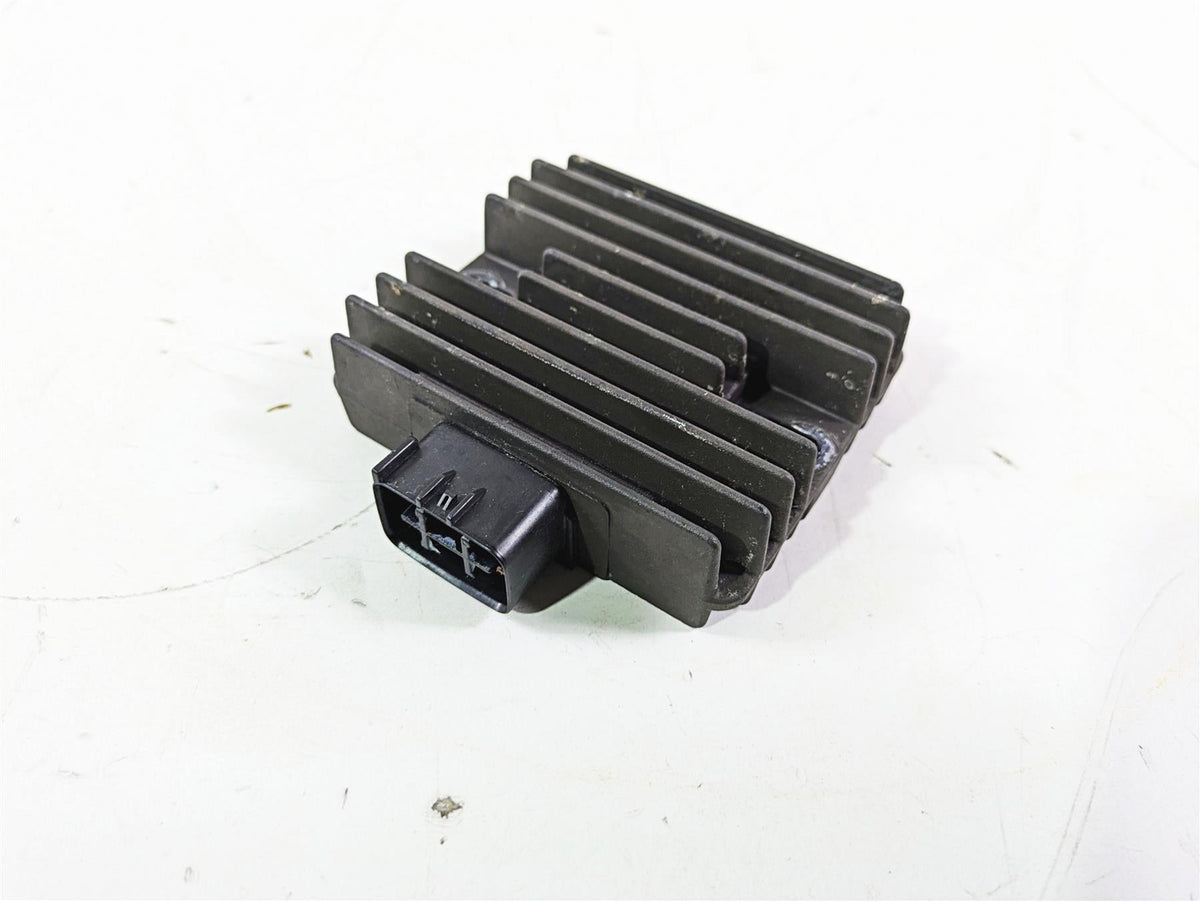 2020 Yamaha Waverunner VX1050 Deluxe Rectifier Voltage Regulator 6D3-81960-00-00 {{ shop.shopifyCountryName }} - Mototech271