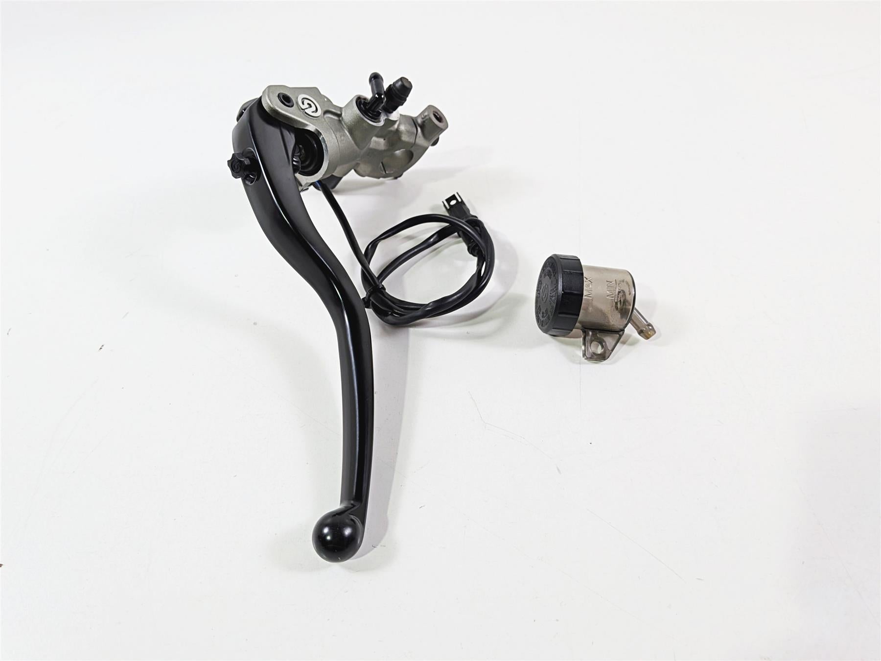 2023 Ducati Streetfighter V4 Brembo Radial Clutch Master Cylinder Lever 63040952A-Mototech271