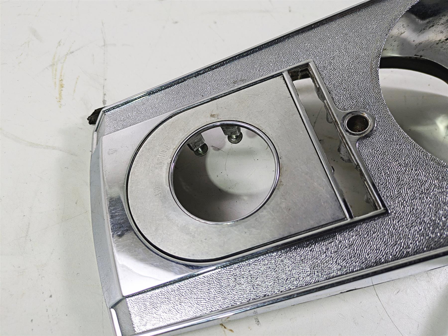 2004 Harley FLSTCI Softail Heritage Fuel Tank Panel Cover 71273-00A {{ shop.shopifyCountryName }} - Mototech271