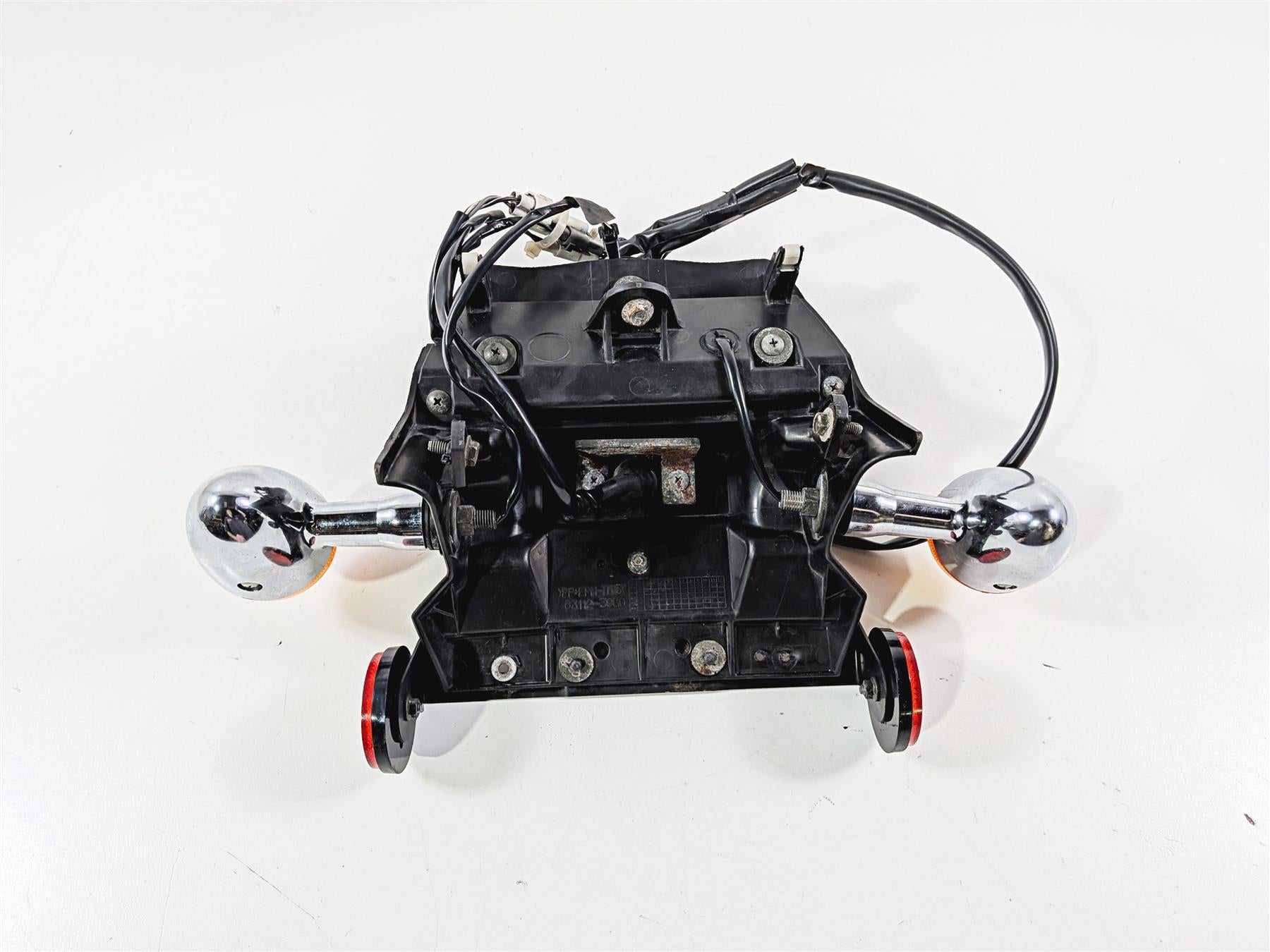 2005 Suzuki VZ800 M50 Boulevard Taillight Blinker Plate Holder Set 35710-39G30 {{ shop.shopifyCountryName }} - Mototech271