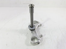 Load image into Gallery viewer, 2023 BMW G310R K03 Lower Triple Tree Steering Clamp 31428557754
