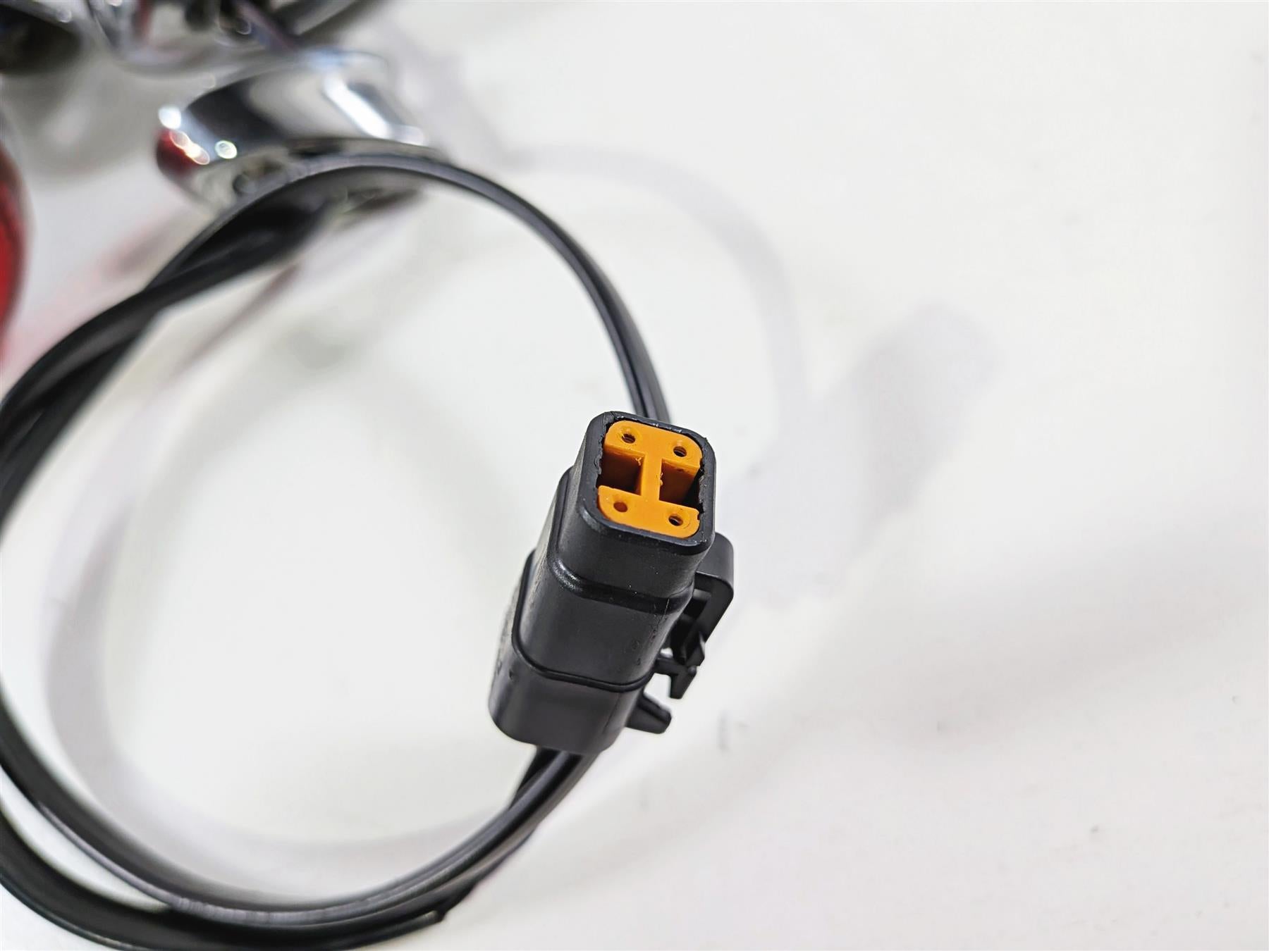 2014 Harley FXSB Softail Breakout Rear Blinker Turn Signal Set 67800223-Mototech271
