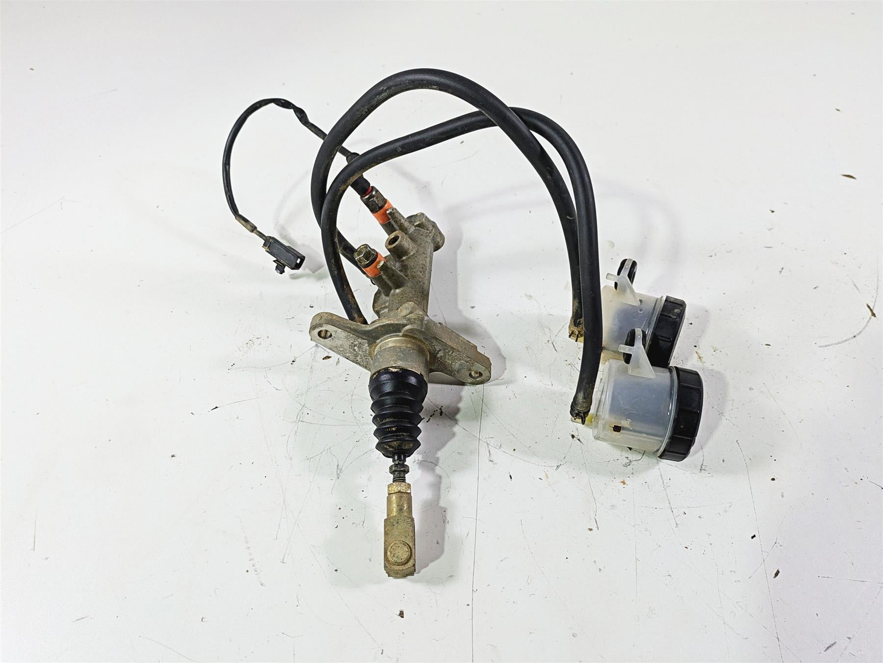 2022 Can-Am Defender XMR HD10 Brembo Main Brake Master Cylinder 705601863 {{ shop.shopifyCountryName }} - Mototech271