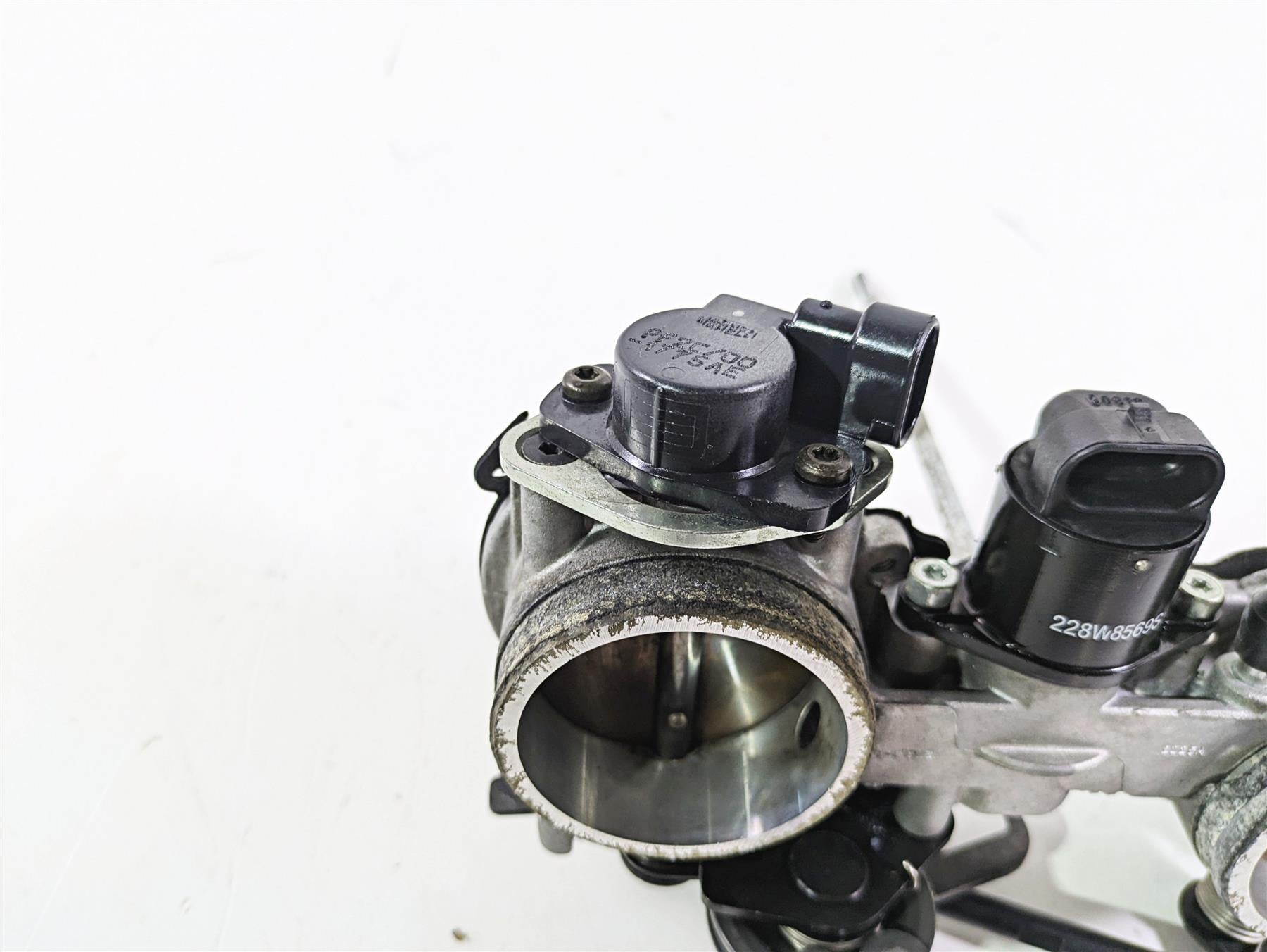 2006 Harley VRSCR Street V-Rod Throttle Body Fuel Injection 27657-01 {{ shop.shopifyCountryName }} - Mototech271