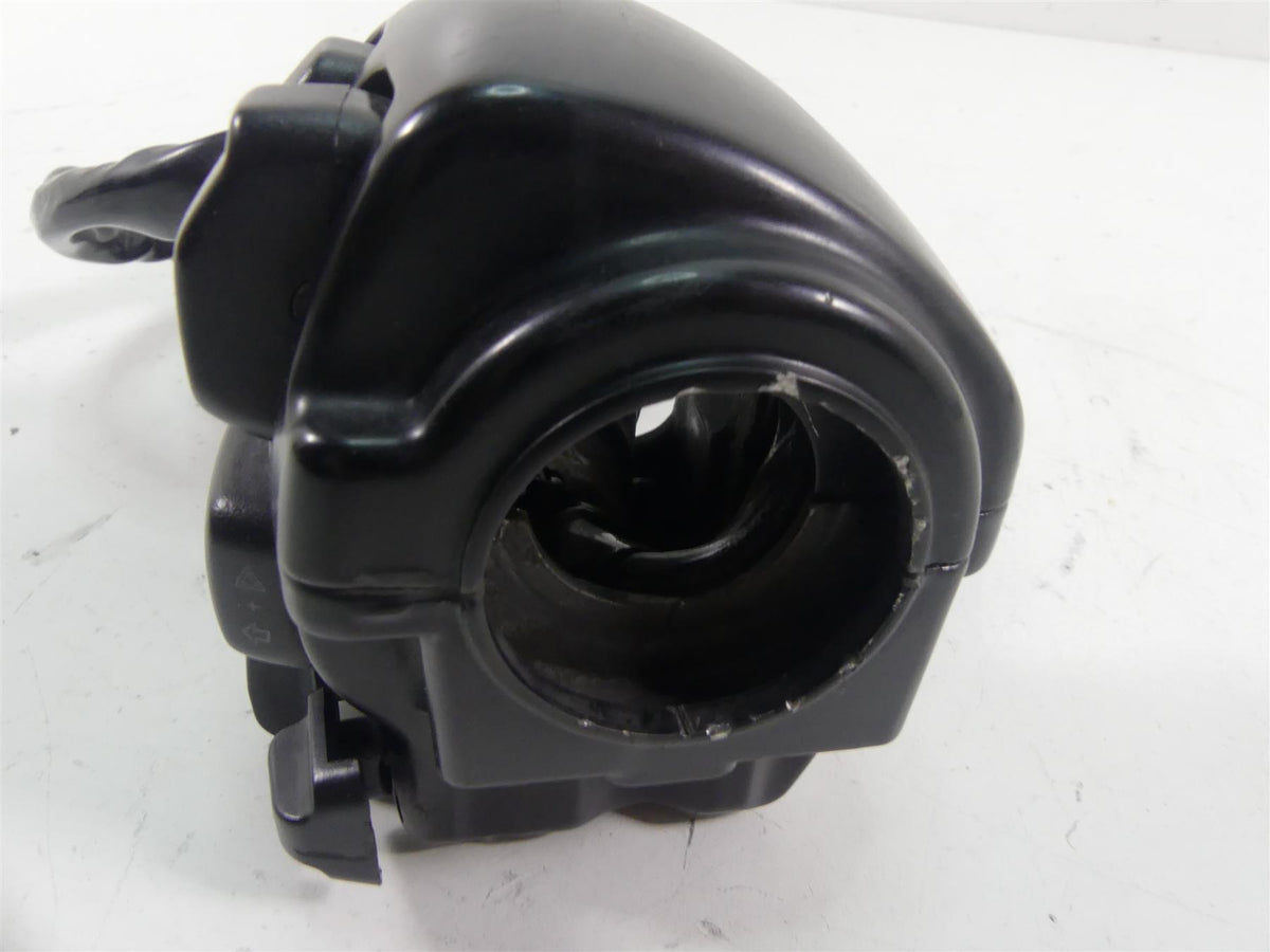 2013 Harley Touring FLHTK Electra Glide Right Hand Control Switch 71684-06A {{ shop.shopifyCountryName }} - Mototech271