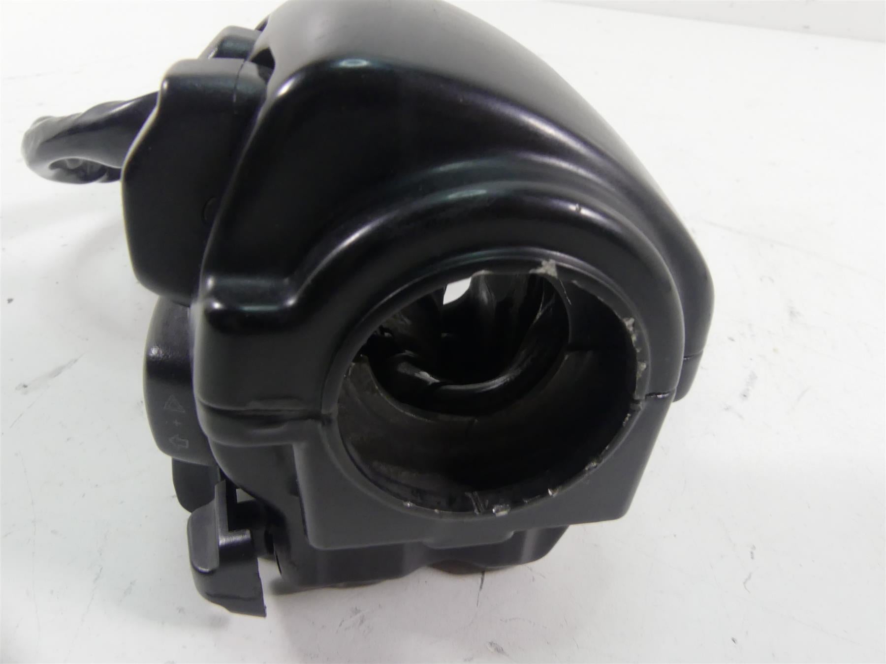 2013 Harley Touring FLHTK Electra Glide Right Hand Control Switch 71684-06A {{ shop.shopifyCountryName }} - Mototech271