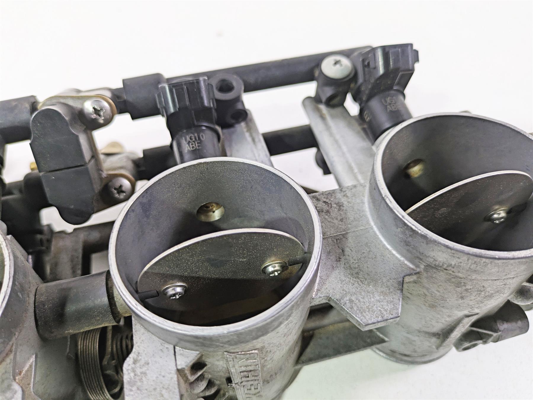 2006 Suzuki GSXR1000 K6 Keihin Throttle Body Bodies 13405-41G00 {{ shop.shopifyCountryName }} - Mototech271