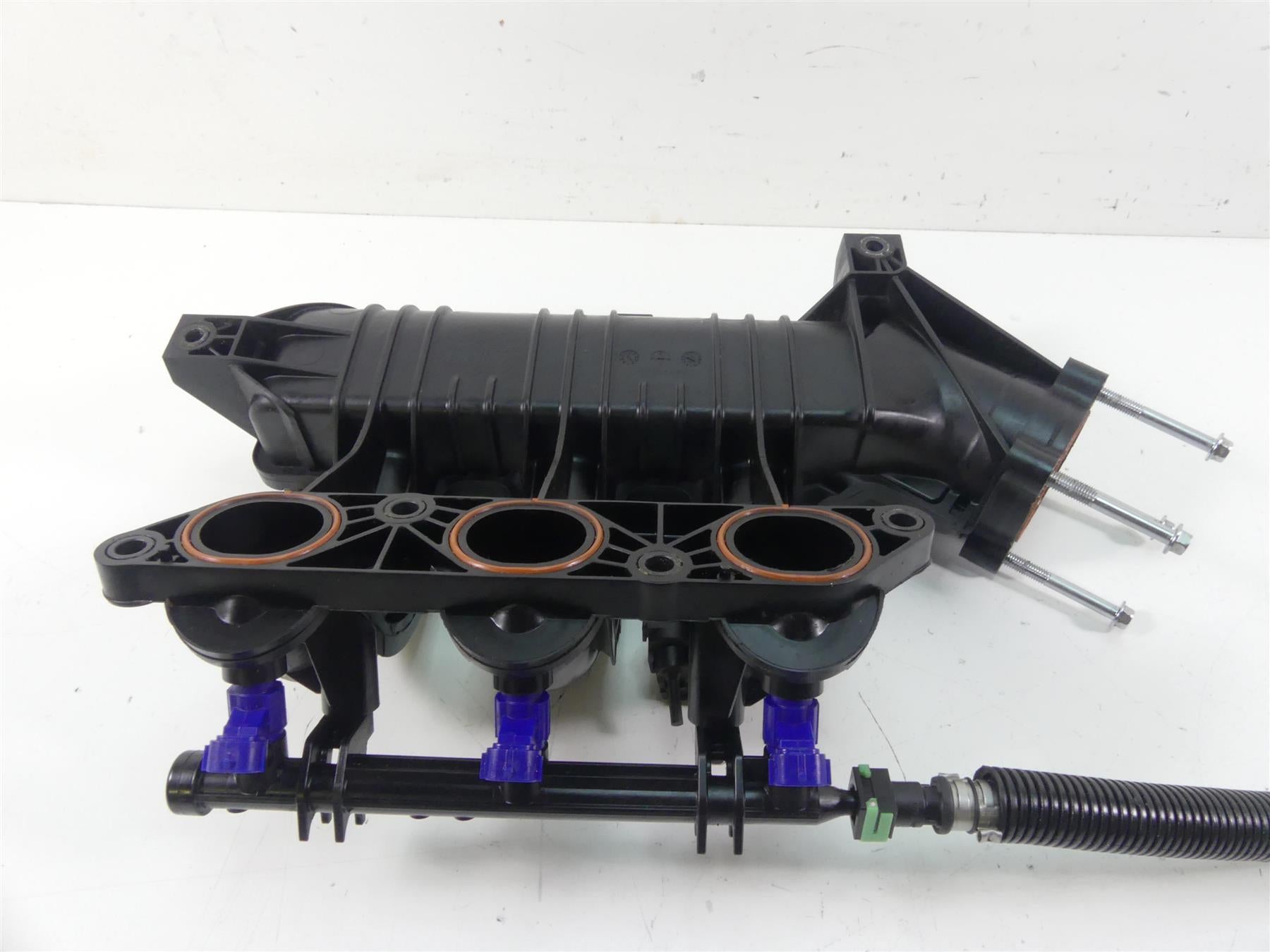 2018 Yamaha Waverunner VX1050 BT Deluxe Intake Manifold & Injectors 6EY-13641-00 {{ shop.shopifyCountryName }} - Mototech271
