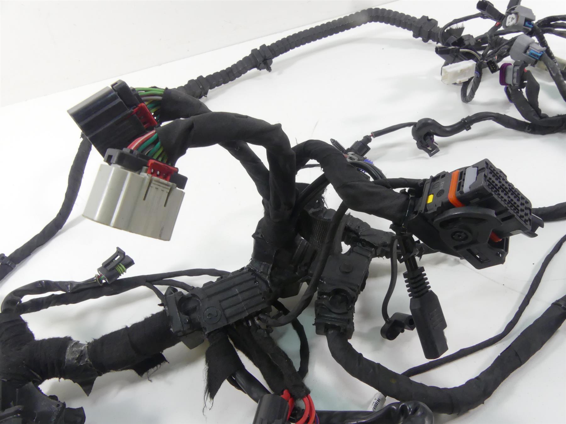 2017 Harley Dyna FXDB Street Bob Main Wiring Harness -Non Abs 71072-12 {{ shop.shopifyCountryName }} - Mototech271