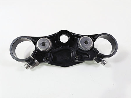 2019 Triumph Speed Triple RS 1050 Upper Triple Tree Steering Clamp T2042324 {{ shop.shopifyCountryName }} - Mototech271