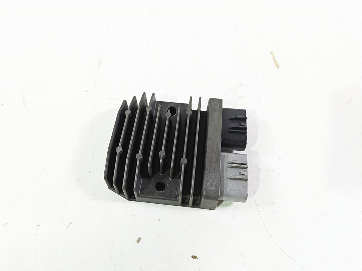 2016 BMW S1000RR K46 Rectifier Voltage Regulator FH020CA 12317718422 {{ shop.shopifyCountryName }} - Mototech271