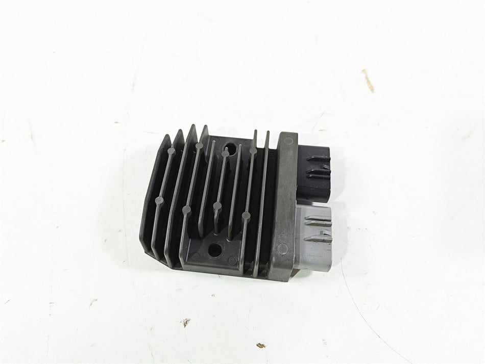 2016 BMW S1000RR K46 Rectifier Voltage Regulator FH020CA 12317718422 {{ shop.shopifyCountryName }} - Mototech271