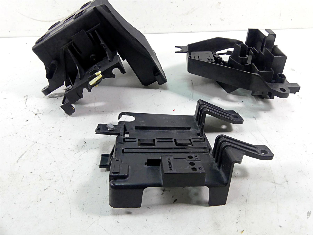 2015 Harley Touring FLHXS Street Glide Battery Tray Electrical Holder 66000010A {{ shop.shopifyCountryName }} - Mototech271