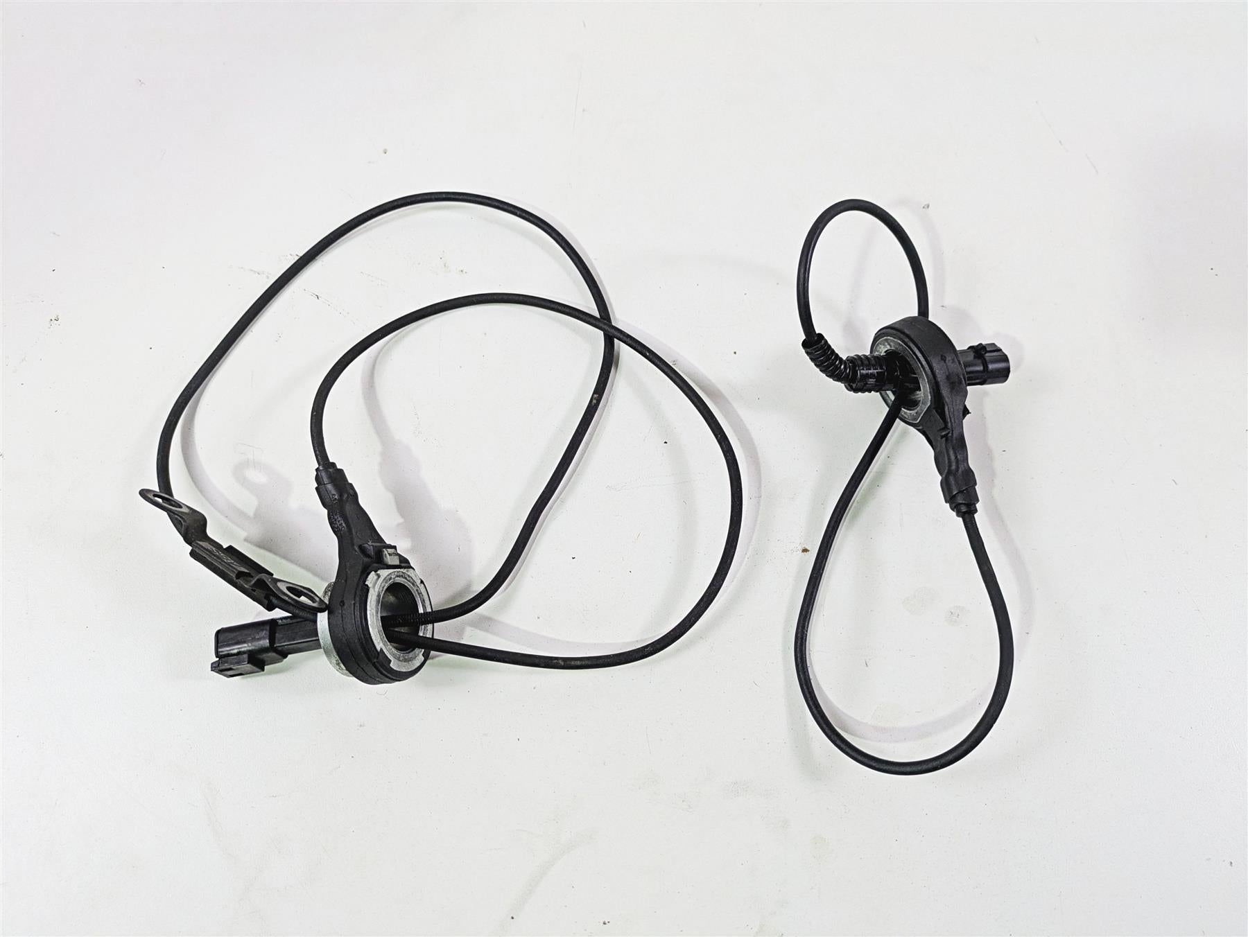 2016 Harley Touring FLHR Road King Front Rear Abs Wheel Speed Sensors 32700017 {{ shop.shopifyCountryName }} - Mototech271