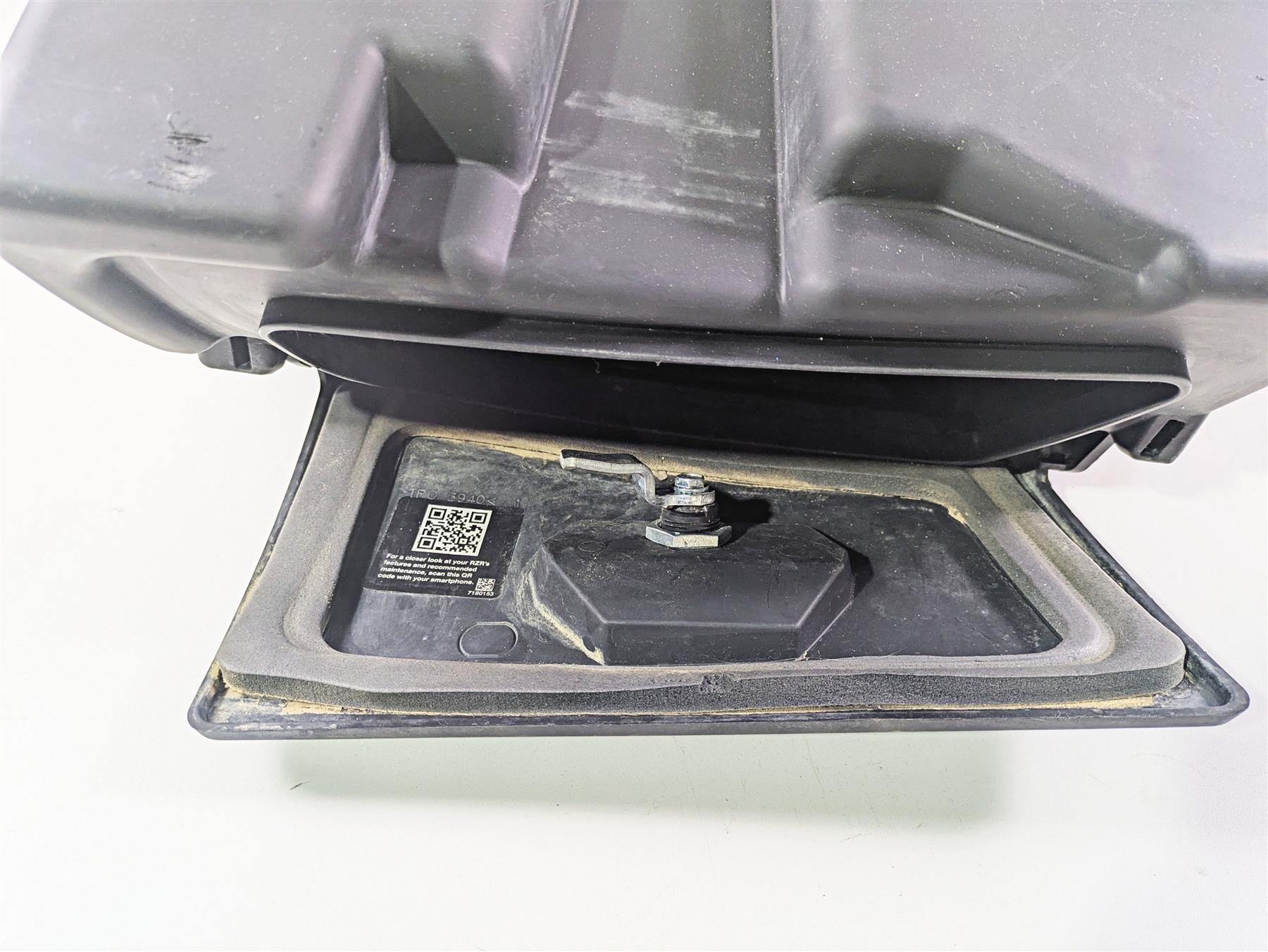 2018 Polaris RZR XP 1000 Trail Rock Glove Storage Box Compartment 5439796 {{ shop.shopifyCountryName }} - Mototech271