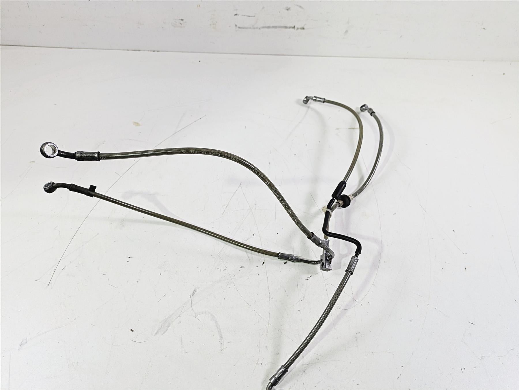 2016 BMW R1200RS K54 Front Abs Brake Line Set 34328524697 34328524696 {{ shop.shopifyCountryName }} - Mototech271