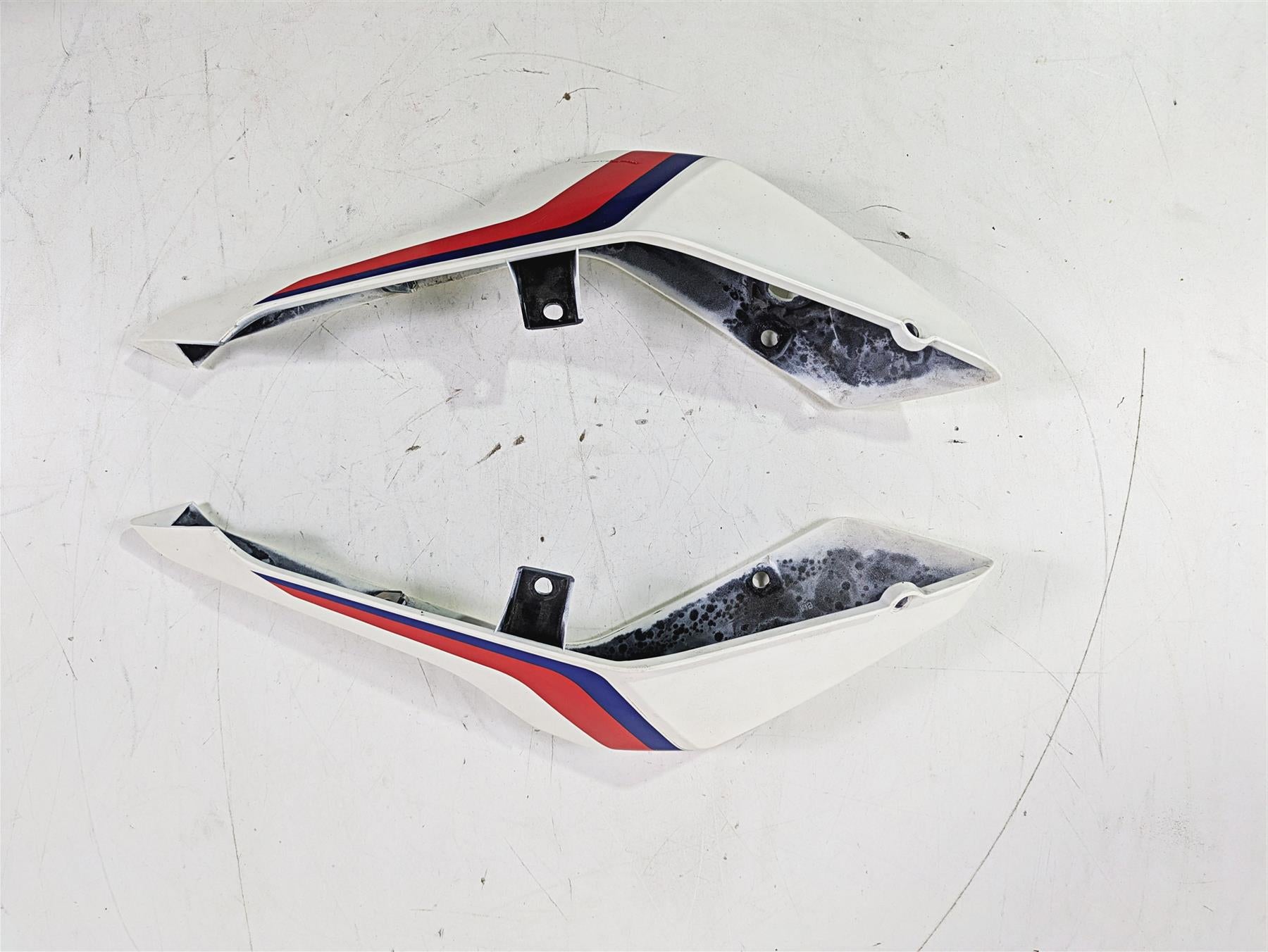 2023 BMW G310R K03 Tail Side Fairing Cover Set 46638565967 46638565968 {{ shop.shopifyCountryName }} - Mototech271