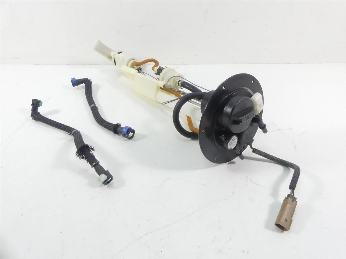 2013 Harley VRSCF Muscle V-Rod Fuel Gas Petrol Pump - Tested 75123-09 75210-09 {{ shop.shopifyCountryName }} - Mototech271