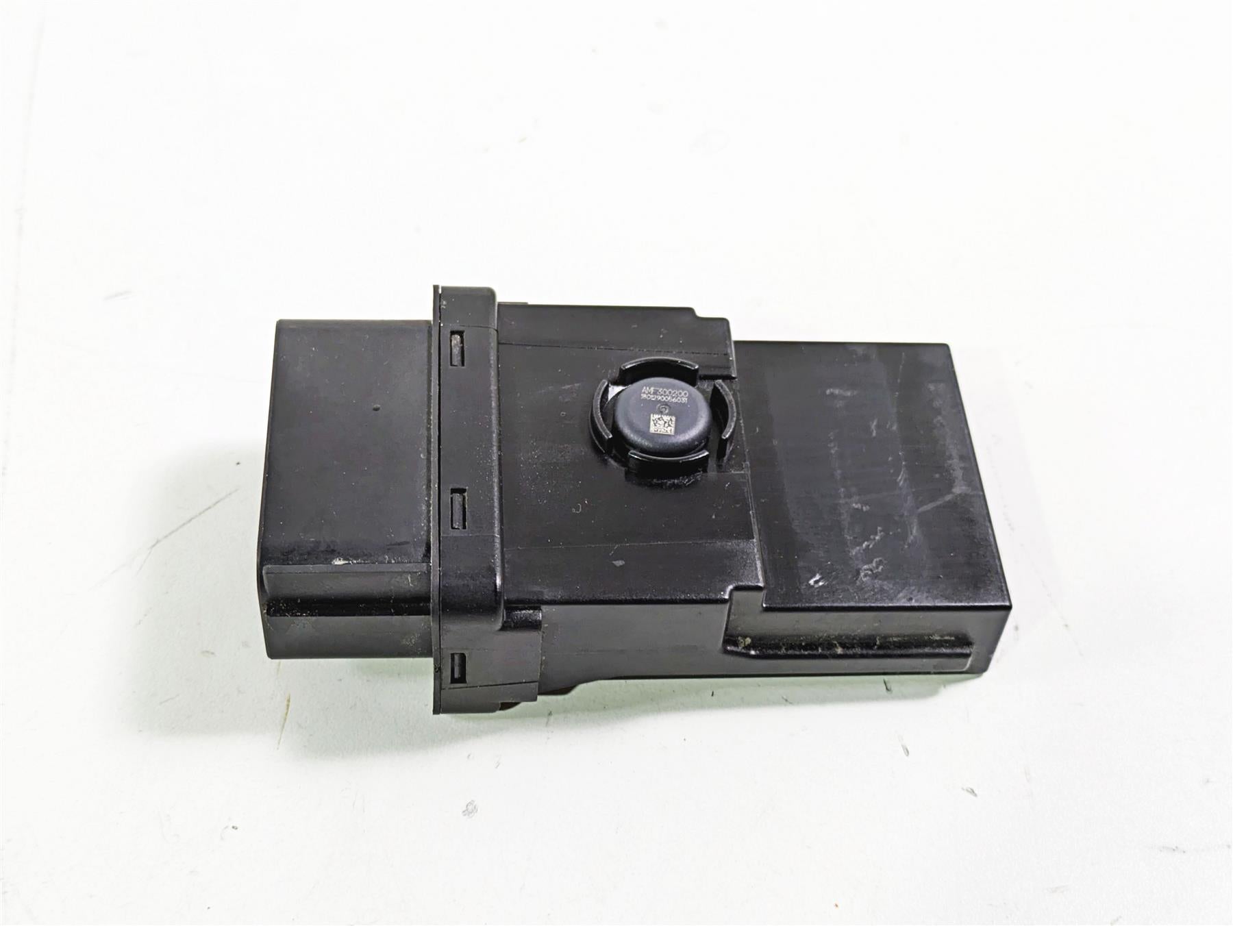 2018 BMW R1200GS GSW K50 Basic Light Control Module Ecu 61358406735 {{ shop.shopifyCountryName }} - Mototech271