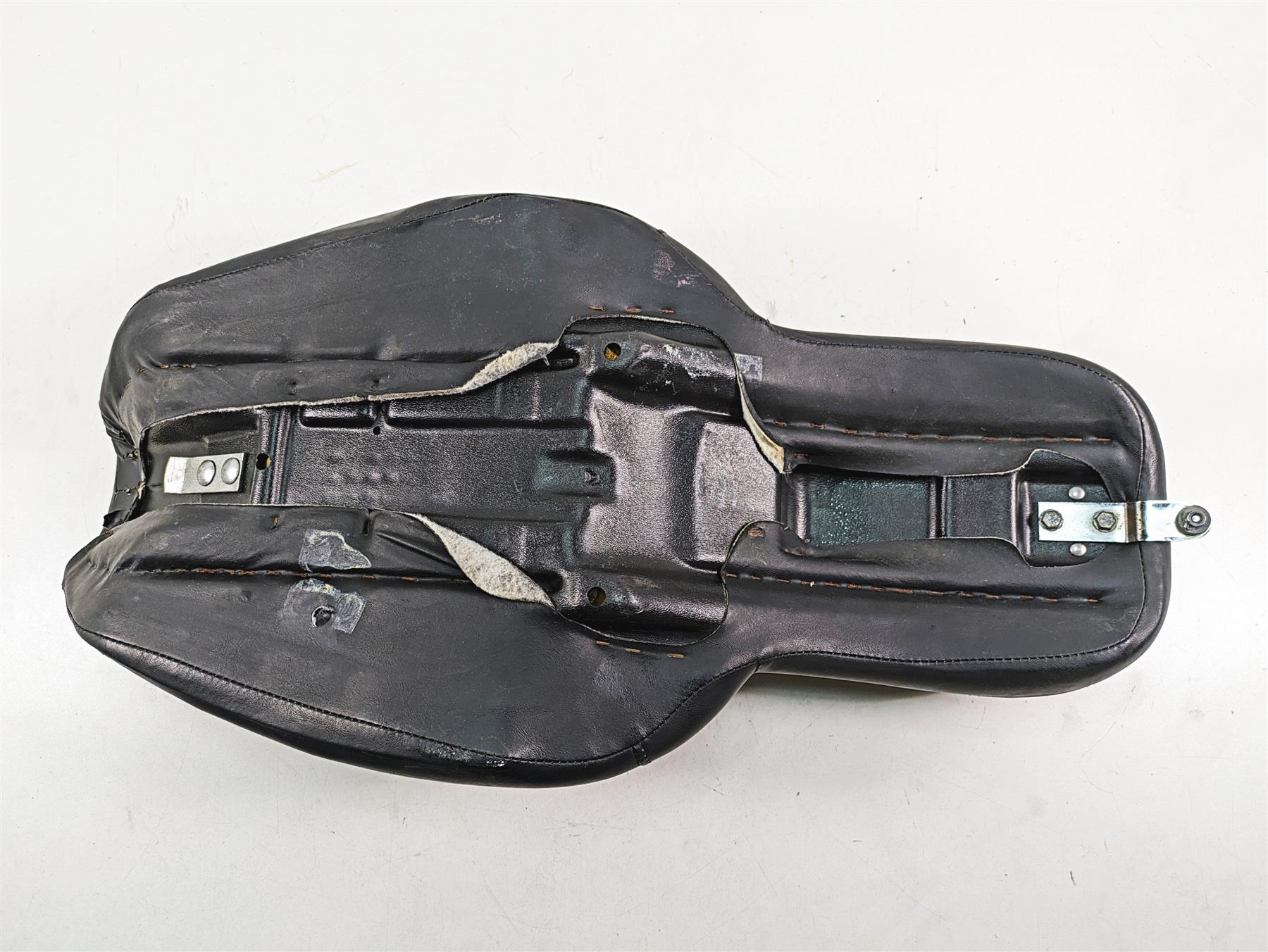 1999 Harley Dyna FXDL Low Rider Front Rear Seat Saddle Set 52174-99 {{ shop.shopifyCountryName }} - Mototech271