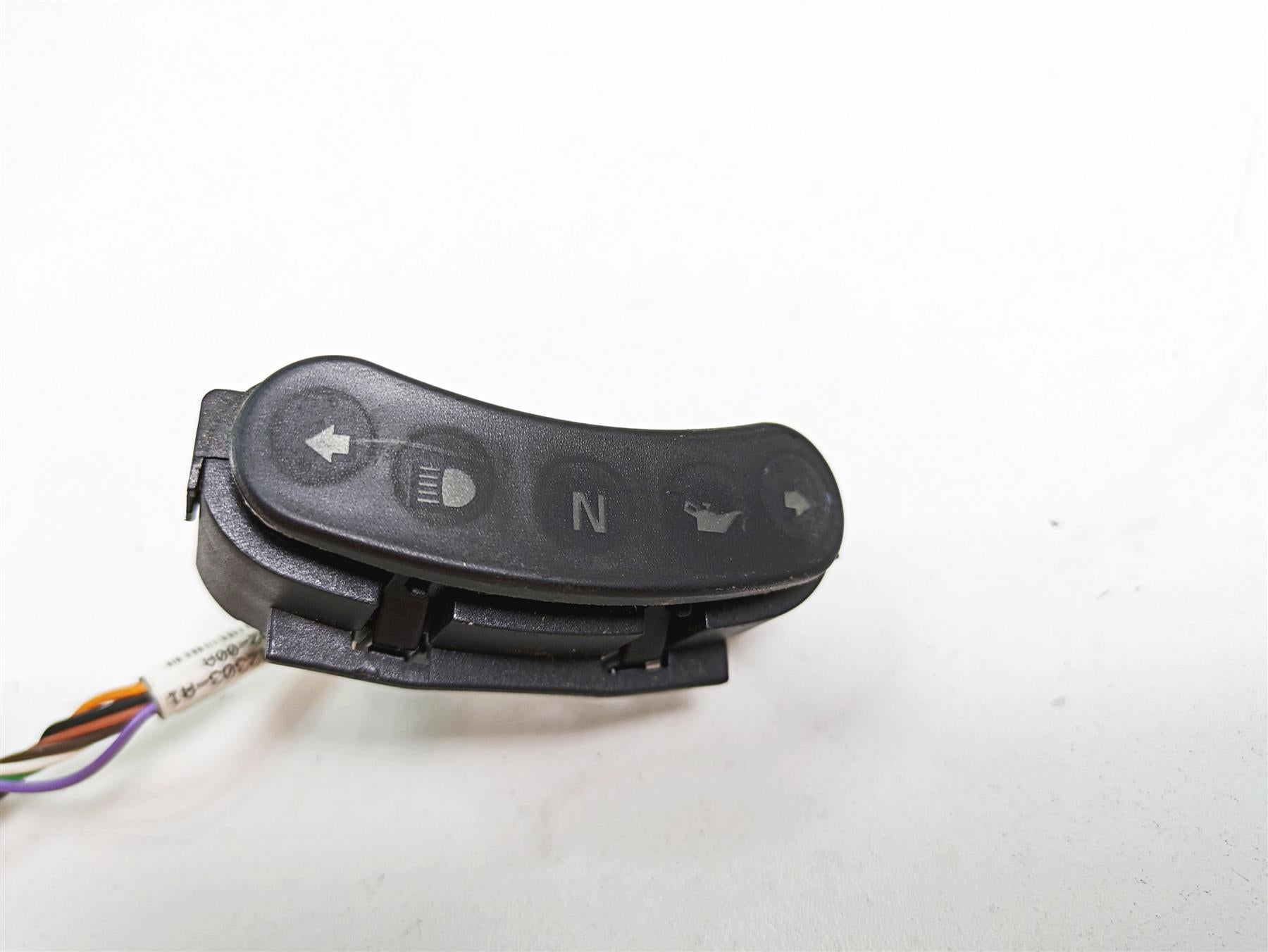 2009 Harley Dyna FXDFSE CVO Fat Bob Instrument Indicator Lights Cluster 68892-00 {{ shop.shopifyCountryName }} - Mototech271