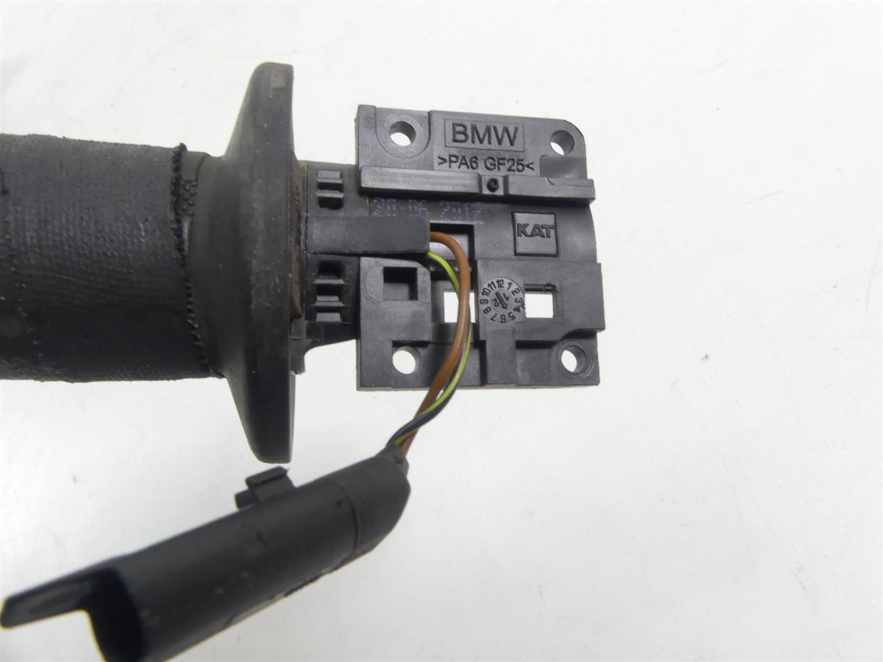 2013 BMW R1200GS K255 Adventure Heated Hand Grip Set 61317727067 61317695470 {{ shop.shopifyCountryName }} - Mototech271