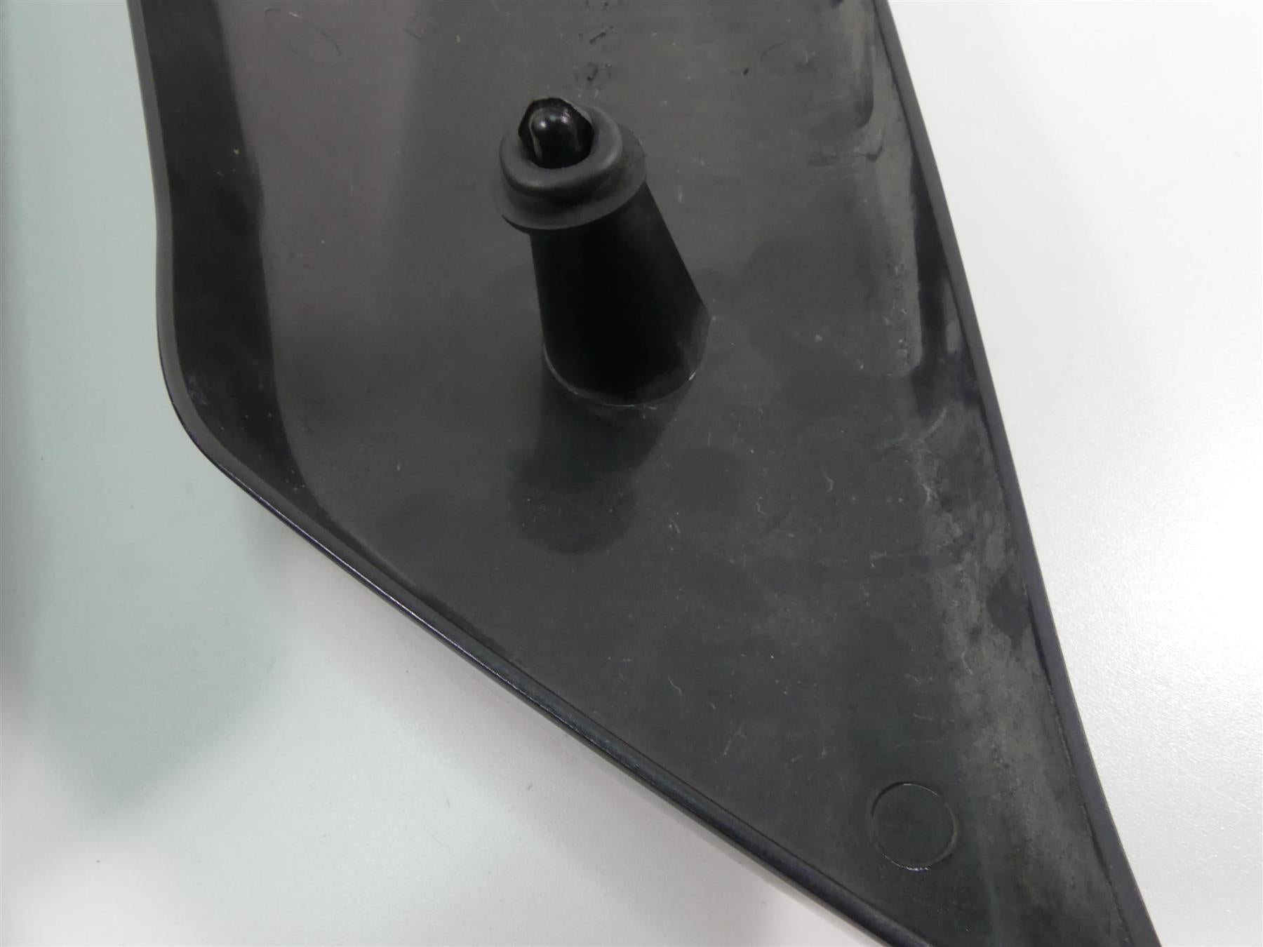 2013 Triumph Rocket 3 Touring Main Side Cover Fairing Set T2307221 T2307224 {{ shop.shopifyCountryName }} - Mototech271