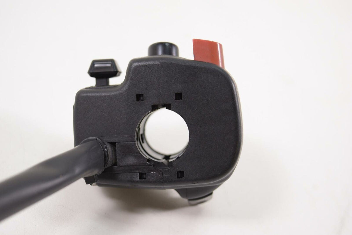 2008 Aprilia RSV2 RSV1000 R Left Control Switch Light Horn AP8127365 {{ shop.shopifyCountryName }} - Mototech271