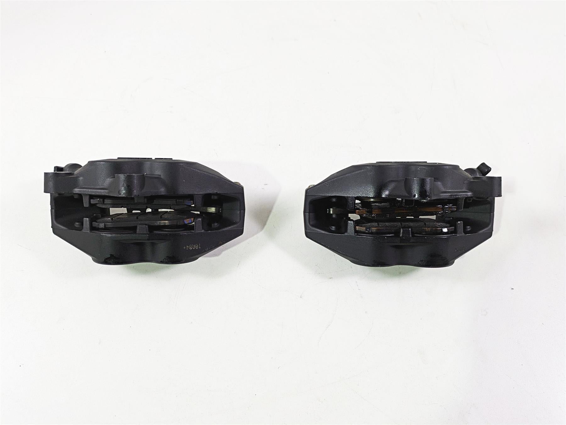 2010 BMW R1200RT K26 Front Brembo Brake Caliper Set 34117711438 34117711439 {{ shop.shopifyCountryName }} - Mototech271