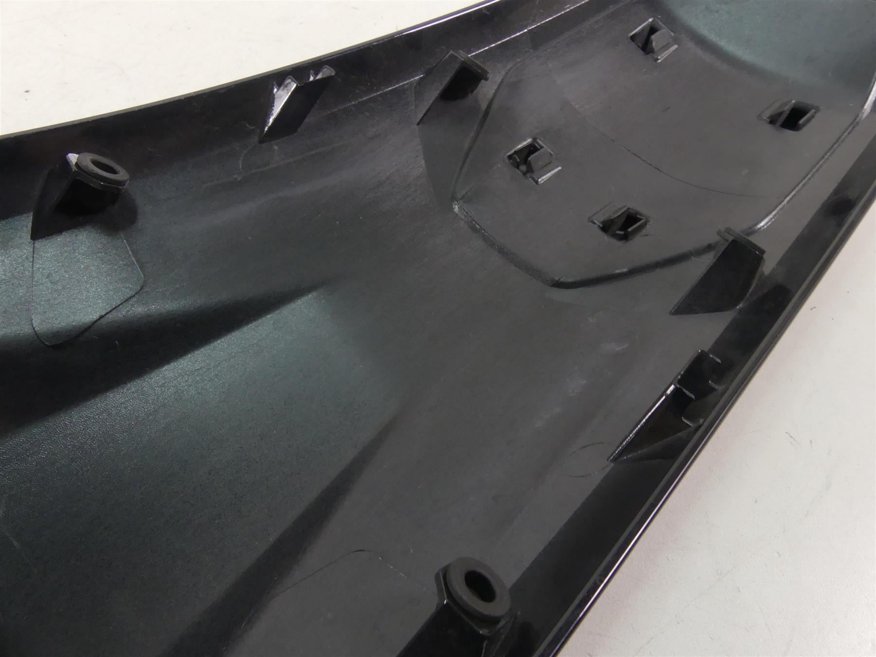 2017 BMW R1200GS GSW K50 Black Storm Center Tank Cover Fairing 46618533664 {{ shop.shopifyCountryName }} - Mototech271