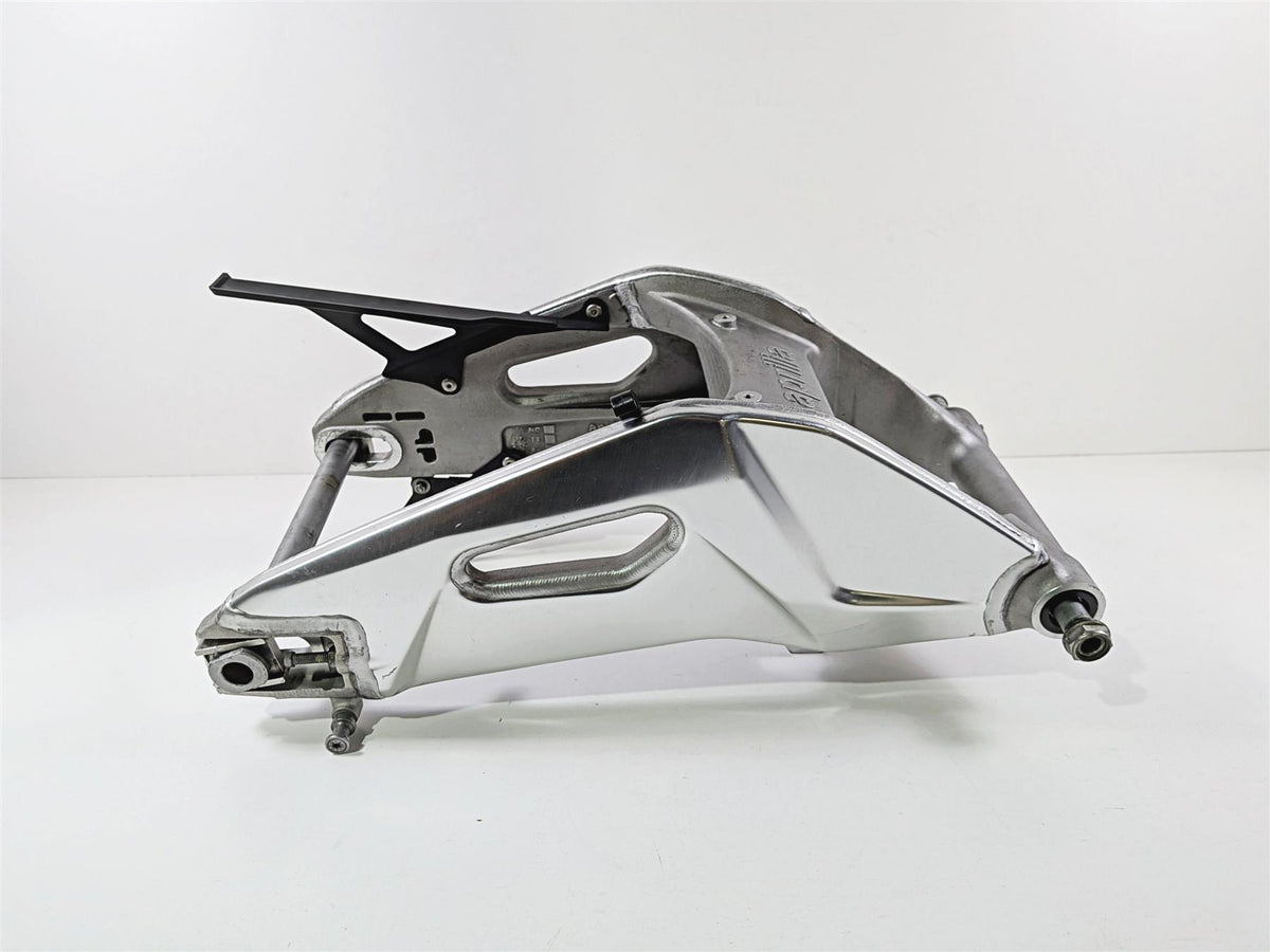 2014 Aprilia RSV4 RR Factory Rear Swing Arm Swingarm & Axle Set 858770 {{ shop.shopifyCountryName }} - Mototech271