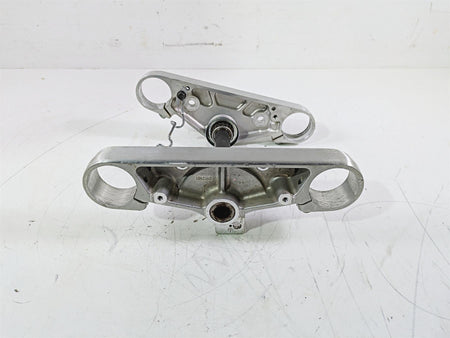 2002 Honda V-Twin VTX1800 C Upper & Lower Triple Tree Set READ 53219-MCH-000 {{ shop.shopifyCountryName }} - Mototech271