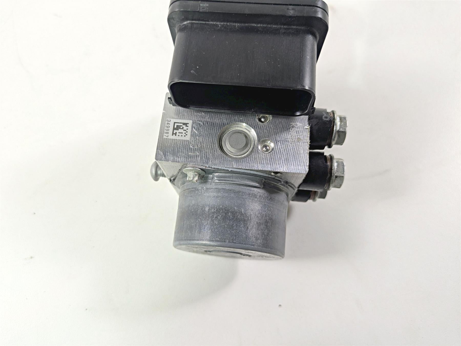 2017 Aprilia RSV 1100 Tuono V4 Factory Abs Brake Pump Module Unit 2D000265 {{ shop.shopifyCountryName }} - Mototech271