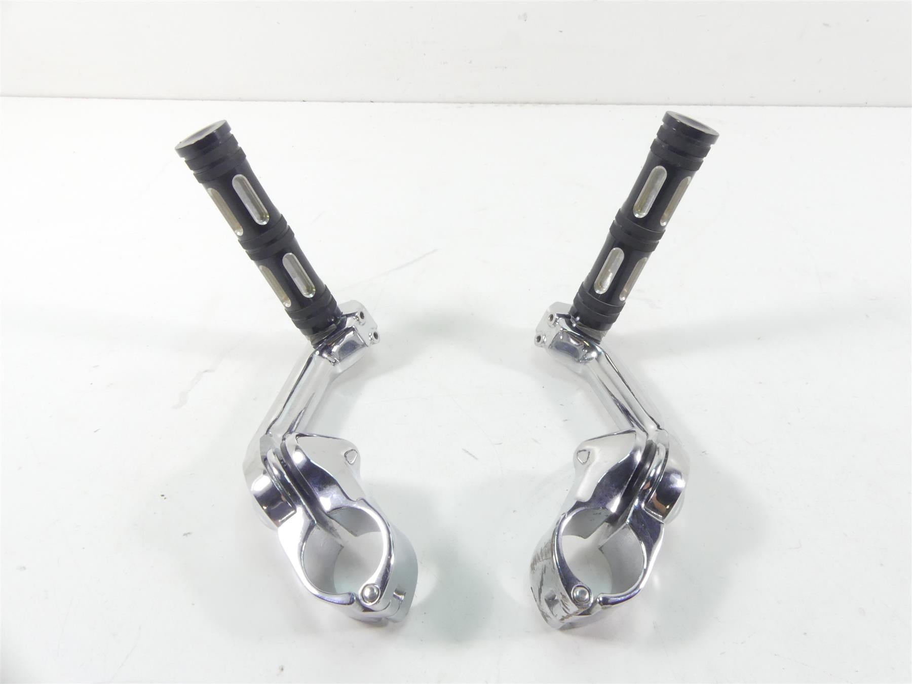 2019 Harley FLHC Softail Heritage Left Right Highway Foot Peg Set 50829-07A {{ shop.shopifyCountryName }} - Mototech271