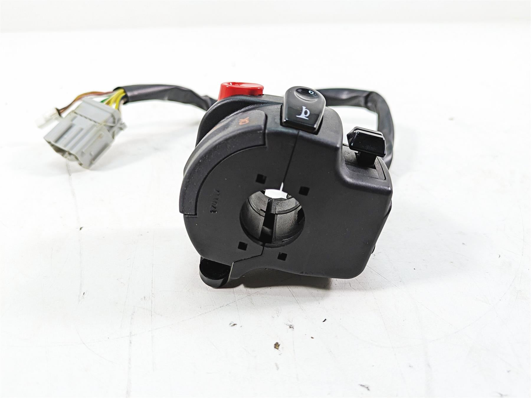 2017 Mv Agusta Dragster 800 Left Hand Control Switch Light 8000B4567 {{ shop.shopifyCountryName }} - Mototech271