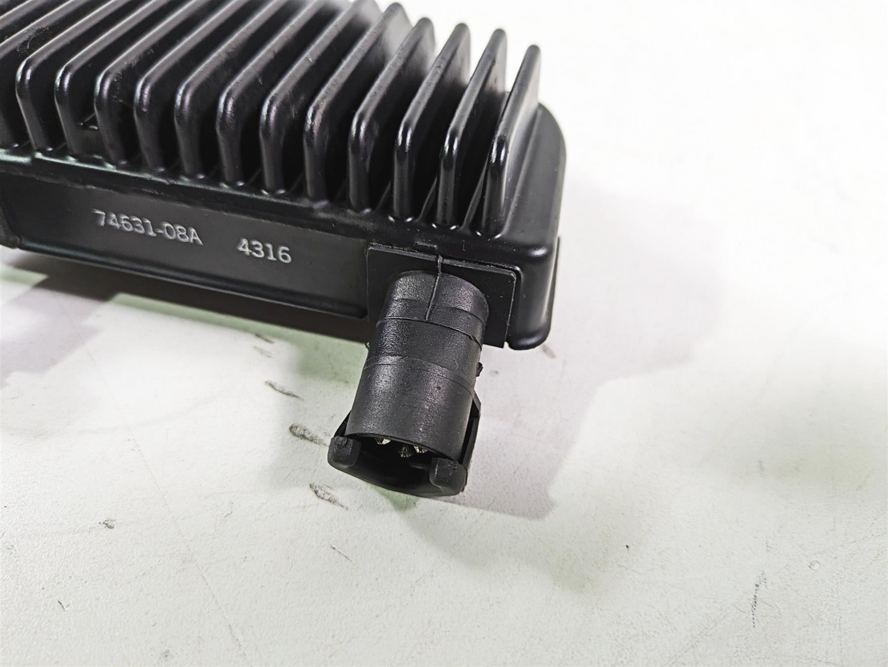 2017 Harley Dyna FXDB Street Bob Rectifier Voltage Regulator 74631-08A {{ shop.shopifyCountryName }} - Mototech271