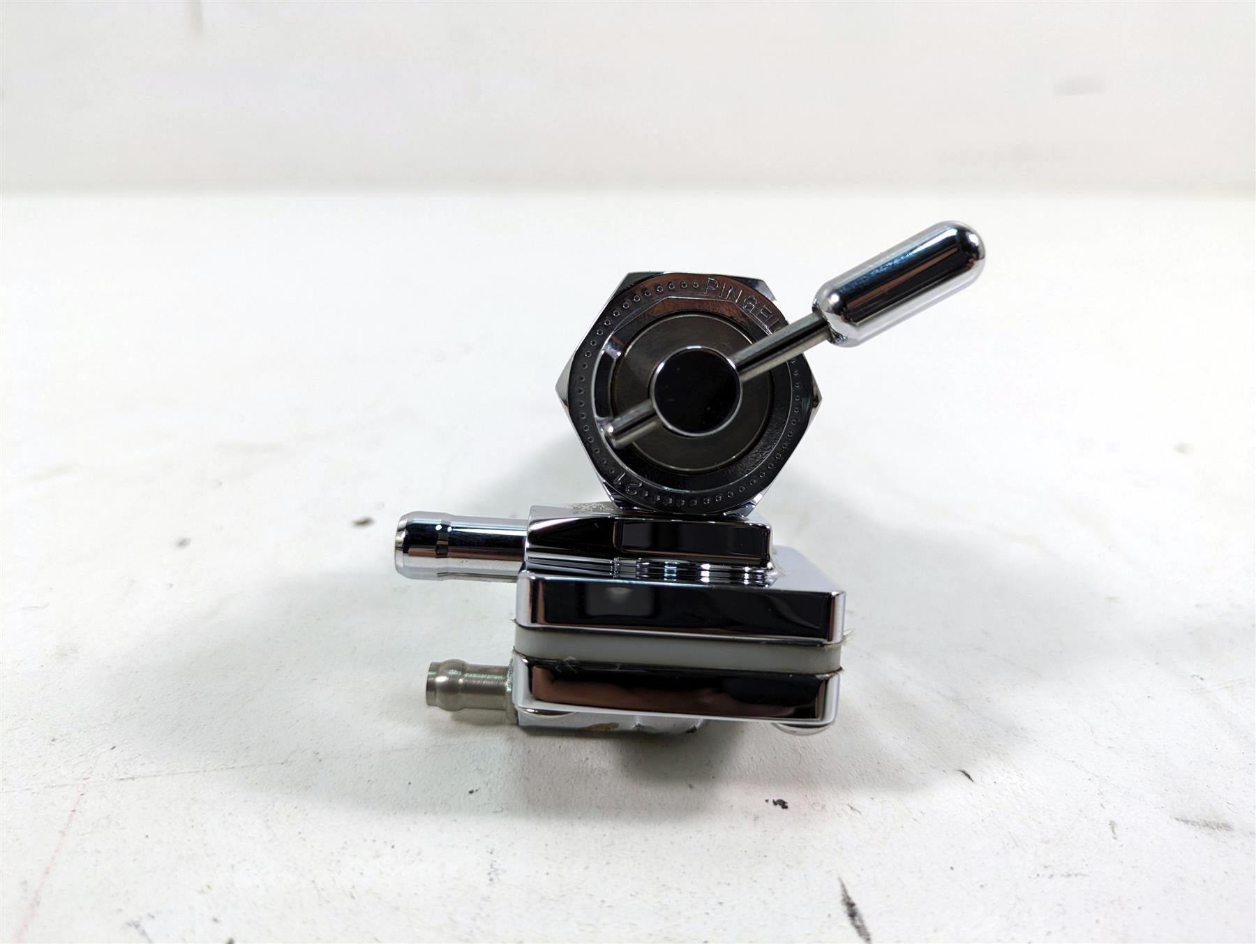 Harley Davidson Pingle Chrome Single Outlet Petcock Fuel Gas Valve 22mm 1311-CHV {{ shop.shopifyCountryName }} - Mototech271