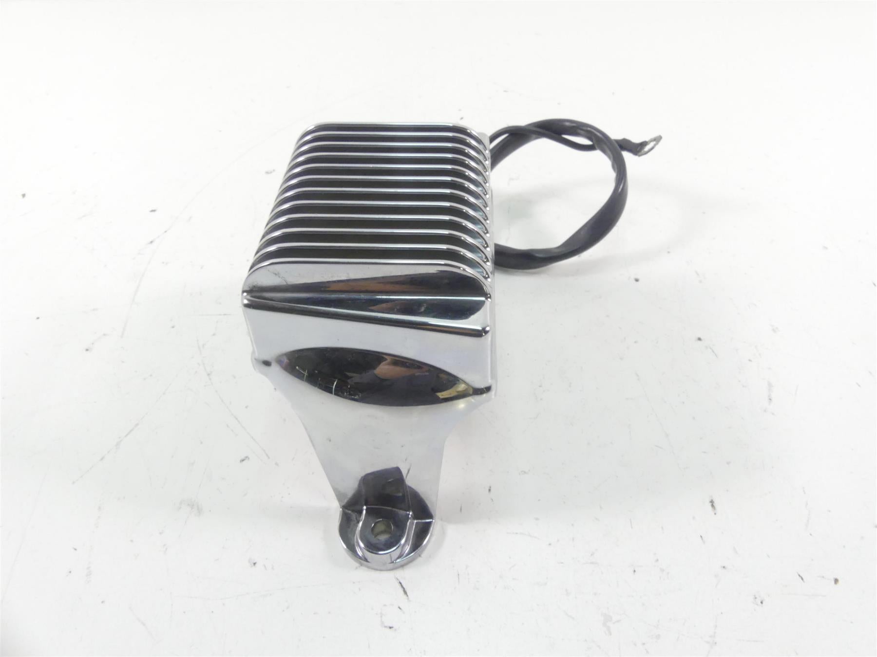 2005 Harley Touring CVO FLHTCSE Electra Glide Chrome Rectifier 74622-04 {{ shop.shopifyCountryName }} - Mototech271
