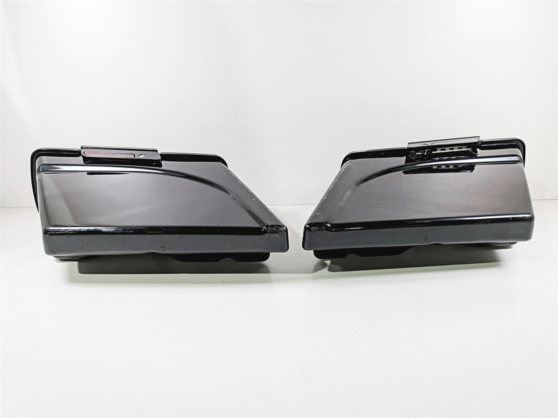 2017 Harley Touring FLHXS Street Glide Stretched Aftermarket Saddlebag Saddle Bag Set {{ shop.shopifyCountryName }} - Mototech271