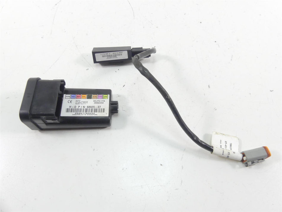 2010 Harley FXDWG Dyna Wide Glide Tssm Security Control Module Set 68925-07 {{ shop.shopifyCountryName }} - Mototech271