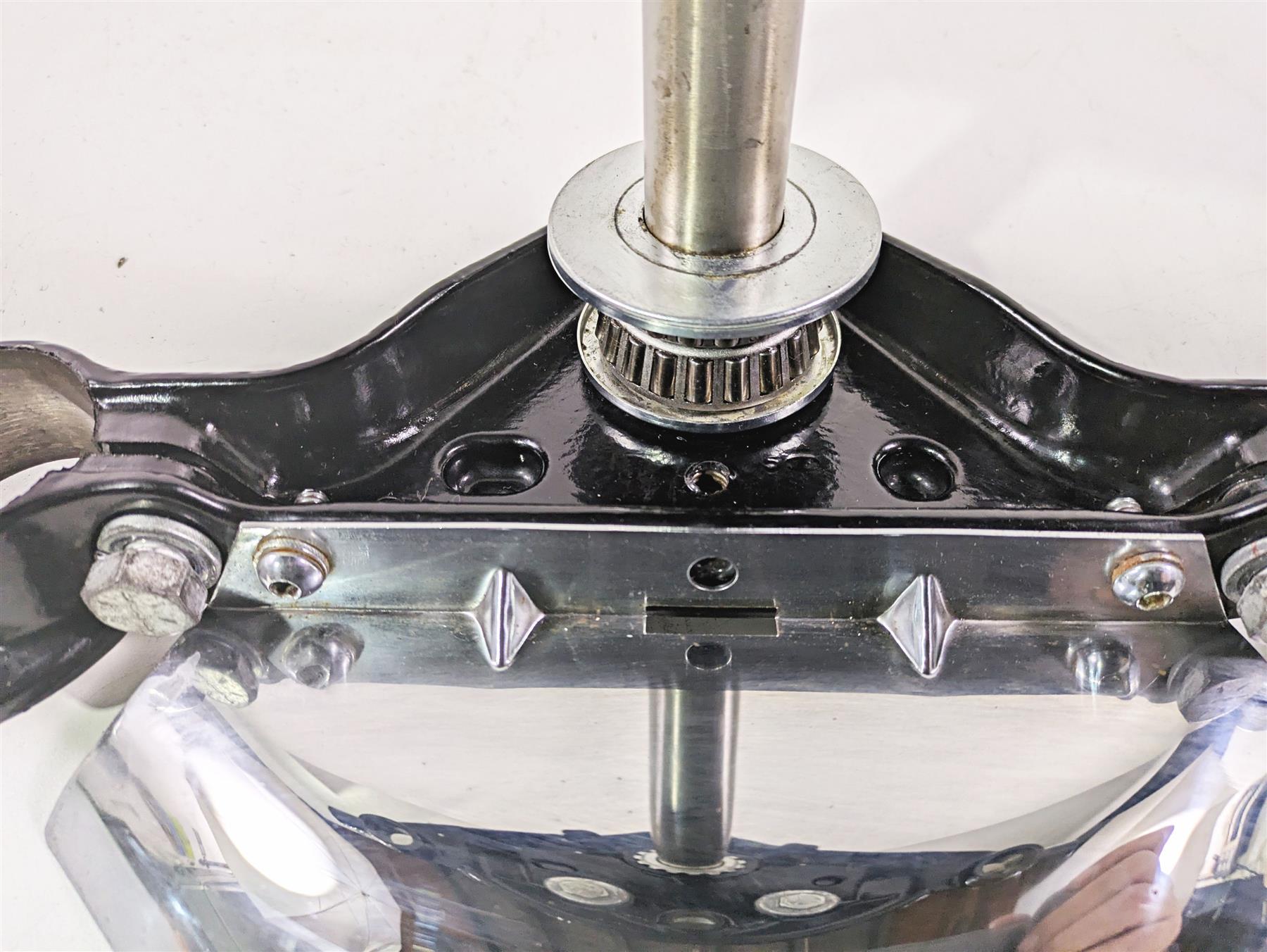 2009 Harley Touring FLHX Street Glide Upper Lower Triple Tree 45446-09 45435-10 {{ shop.shopifyCountryName }} - Mototech271