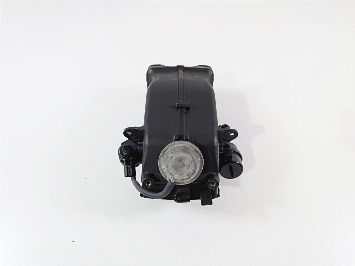 2024 Yamaha YZF R1 RN65 Front Center Air Duct Intake & Diaphragm B3L-2832E-00 {{ shop.shopifyCountryName }} - Mototech271