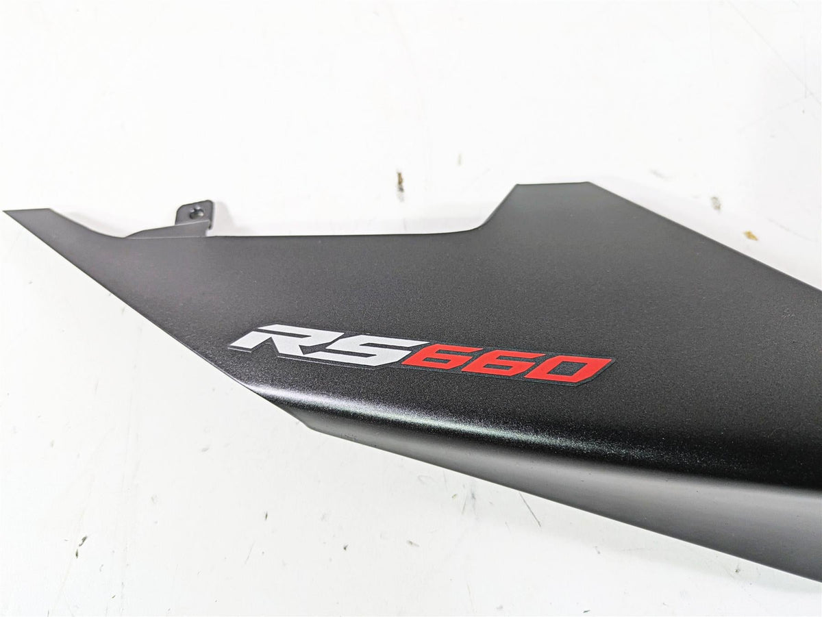 2021 Aprilia RS660 Right Rear Tail Cover Fairing Plastic Cowl 2B006647 {{ shop.shopifyCountryName }} - Mototech271