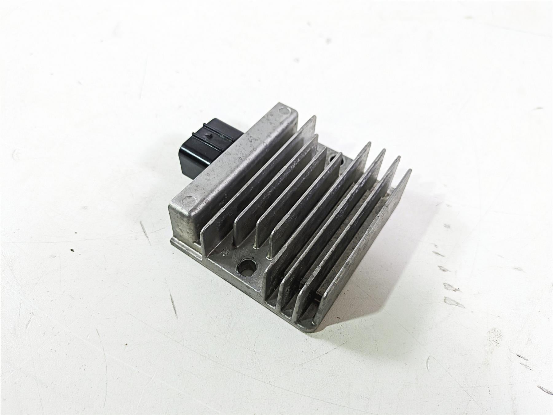 2023 Kawasaki KLR KL 650 Adventure Rectifier Voltage Regulator 21066-0761 {{ shop.shopifyCountryName }} - Mototech271