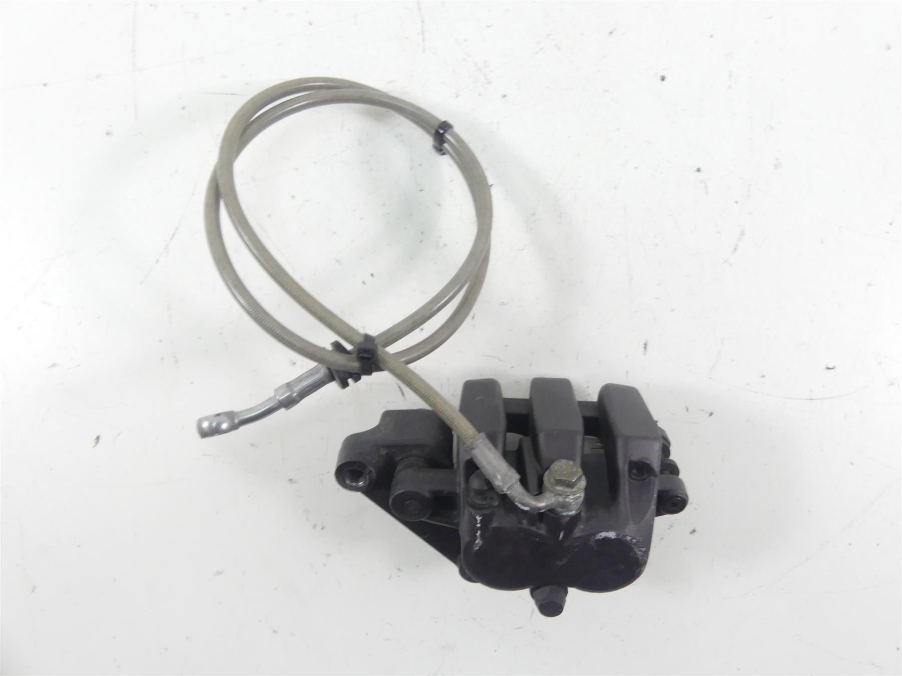 2018 Indian Scout Sixty Front Brake Caliper -No Abs 1912698 {{ shop.shopifyCountryName }} - Mototech271